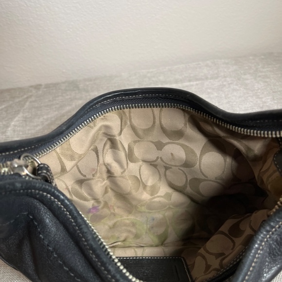 Coach small handbag - Picture 3 of 6